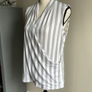 Adrianna Papell Sleeveless Black & White  Striped Career  Blouse Medium